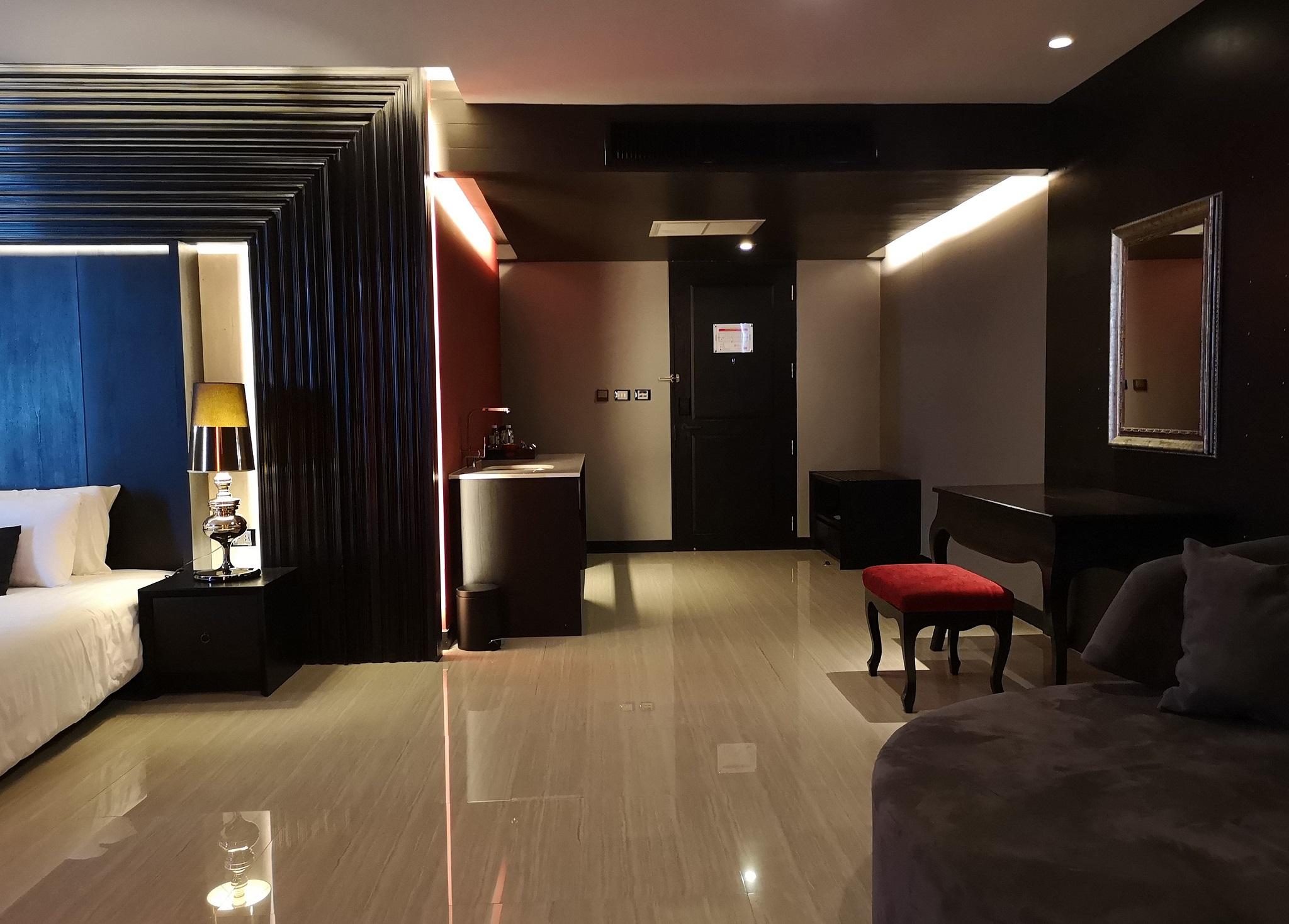 Hotel TSix5 Quarter Pattaya Exterior foto